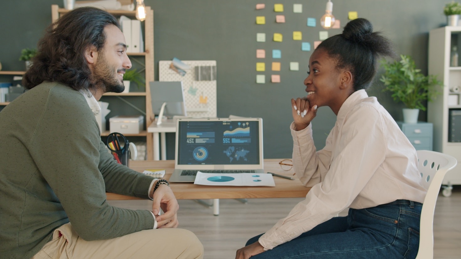 Building A Personal Brand That Actually Sells
